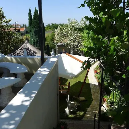 House - Bedroom For 5 People - 1st Floor - A Velipojë
