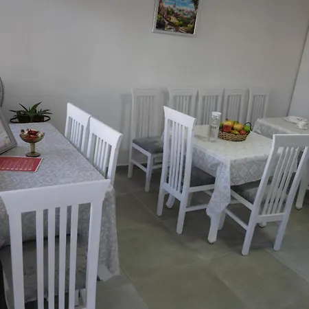 House - Bedroom For 5 People - 1st Floor - A Tatil Evi Velipojë