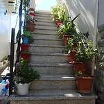Σπίτι διακοπών House - Bedroom For 5 People - 1st Floor - A Velipojë