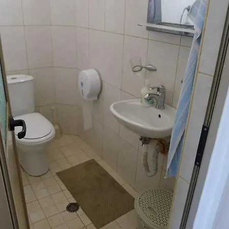 House - Bedroom For 5 People - 1st Floor