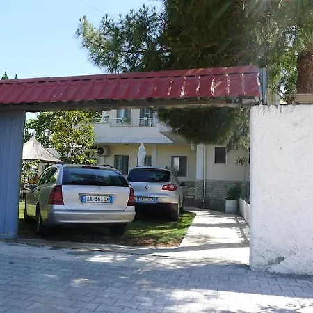 House - Bedroom For 5 People - 1st Floor Hébergement de vacances