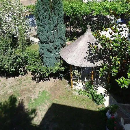 Casa vacanze House - Bedroom For 5 People - 1st Floor Velipojë