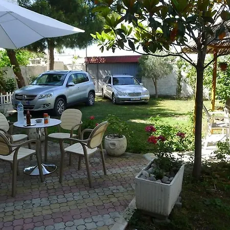 House - Bedroom For 5 People - 1st Floor - A * Velipojë