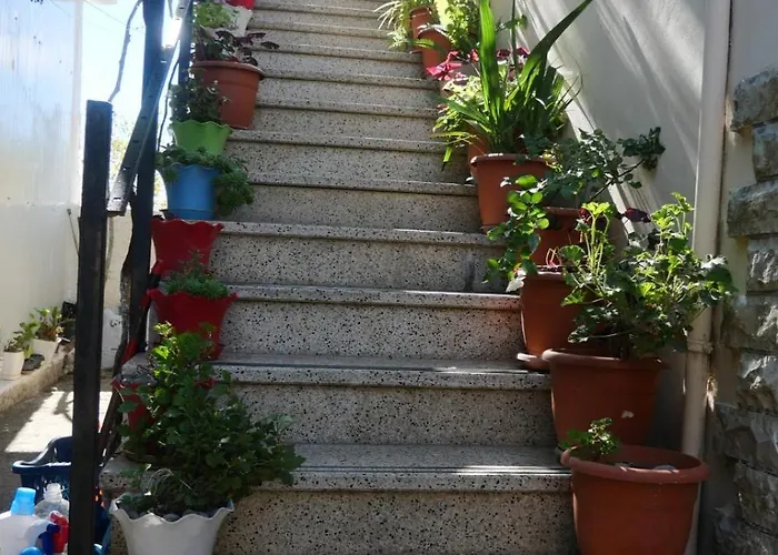 Σπίτι διακοπών House - Bedroom For 5 People - 1st Floor - A Velipojë