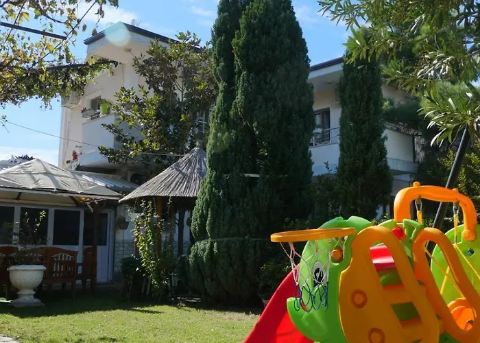 House - Bedroom For 5 People - 1st Floor - A Σπίτι διακοπών Velipojë